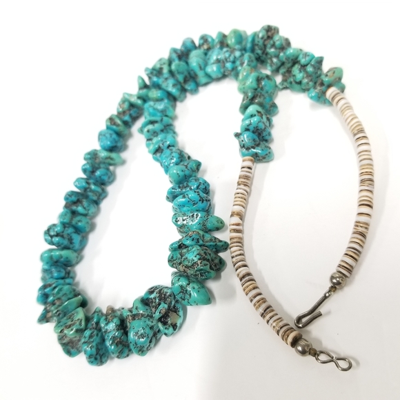 Stunning vintage Old Pawn Native American kingman Turquoise and Heishi Necklace - Picture 7 of 16